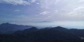 12 Pax Skyview Homestay 2 Family Room 2R2B Golden Hills Mountain View Genting Highland